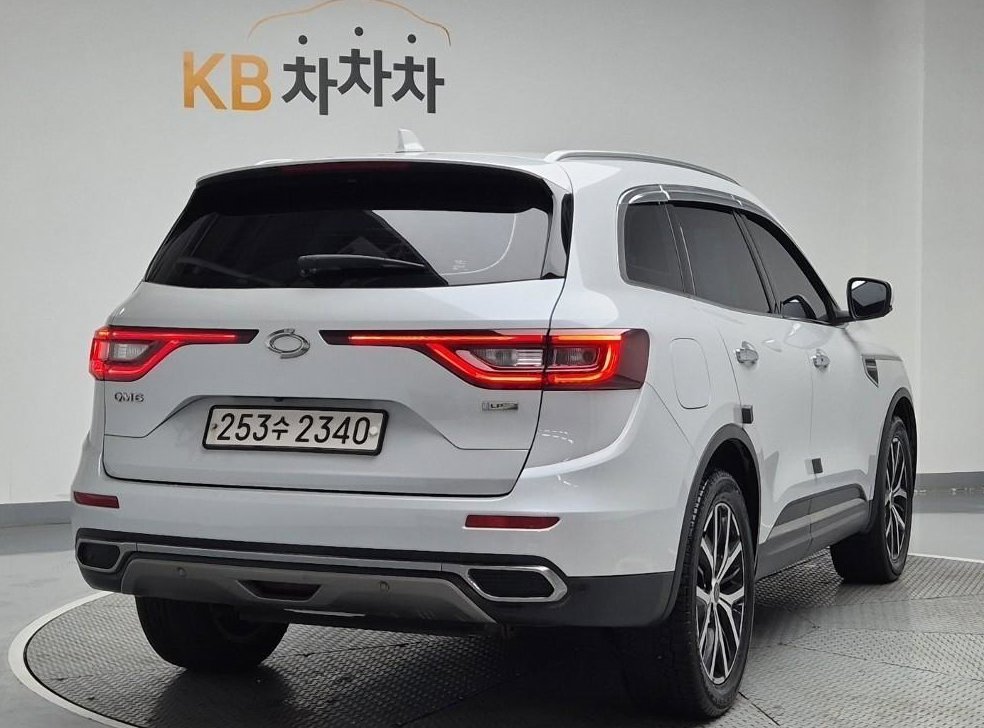 르노코리아(삼성) QM6 2.0 LPe RE 시그니처 2WD 사진 3