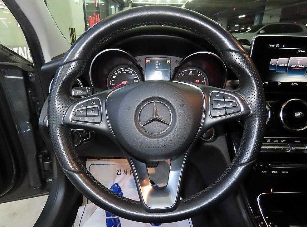 벤츠 C 클래스 C220 d 아방가르드 사진 8