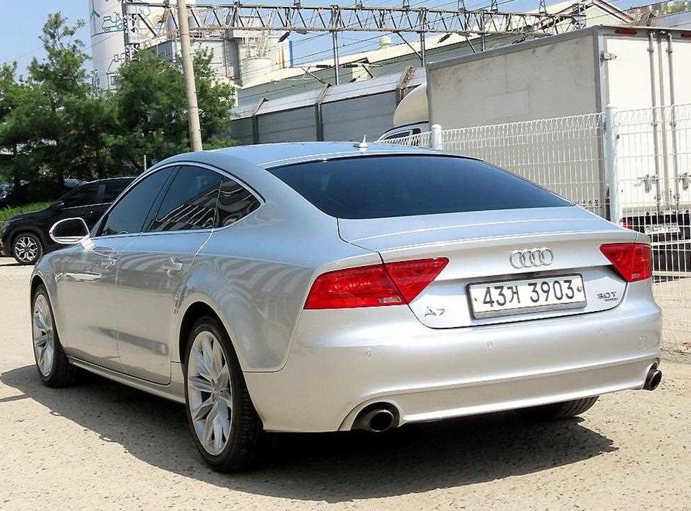 아우디 A7 3.0 TFSI 콰트로 다이나믹 사진 3