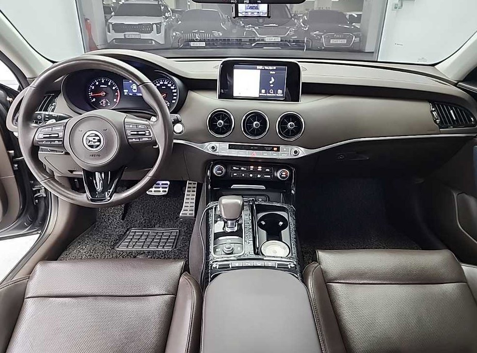 기아 스팅어 가솔린 2.0 터보 2WD 사진 7