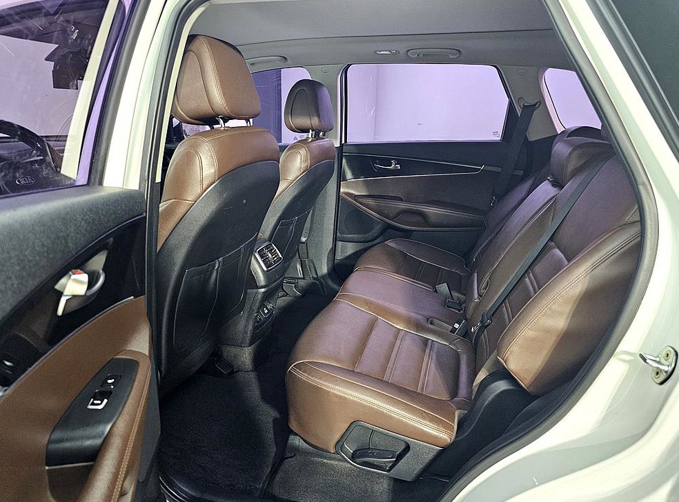 기아 쏘렌토 디젤 2WD 2.0 노블레스 사진 9