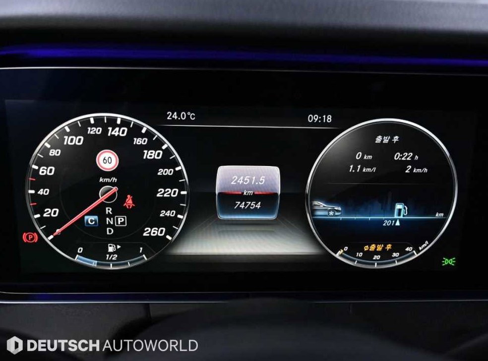 벤츠 E 클래스 E300 4MATIC 아방가르드 사진 8