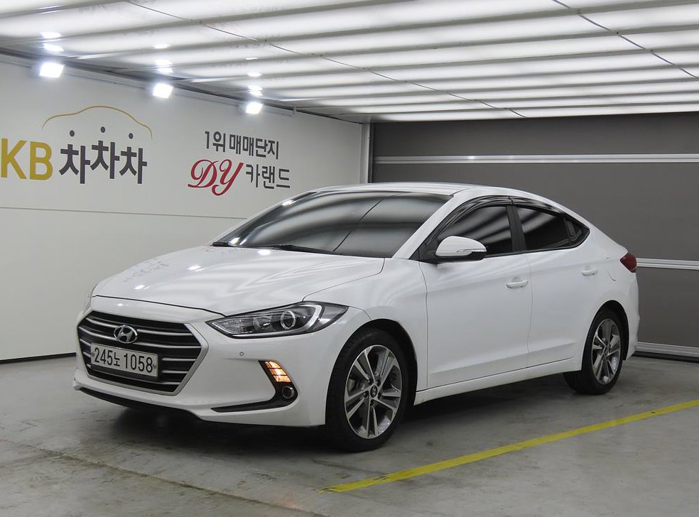 현대 아반떼 1.6 GDI 스타일