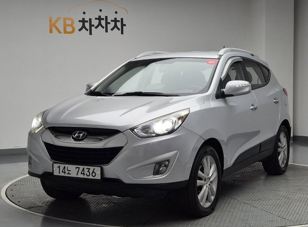 현대 투싼 2WD VGT LX20 사진 2