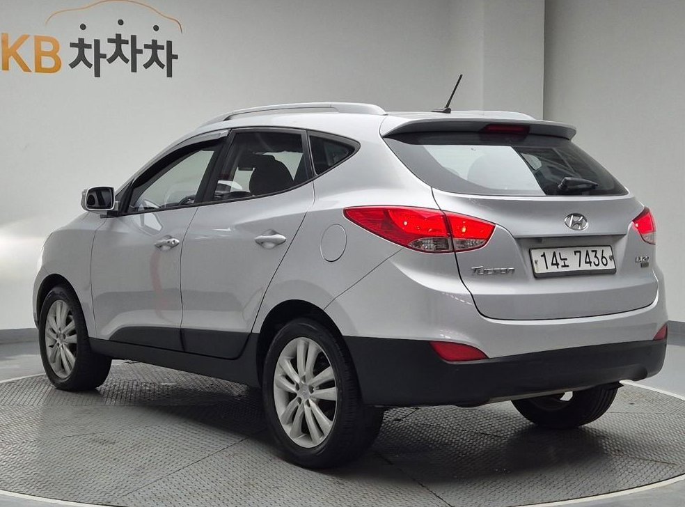 현대 투싼 2WD VGT LX20 사진 3