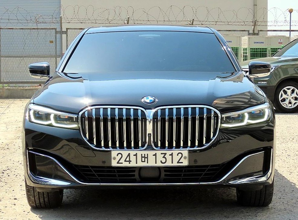 BMW 7시리즈 745e sDrive 디자인 퓨어 엑설런스