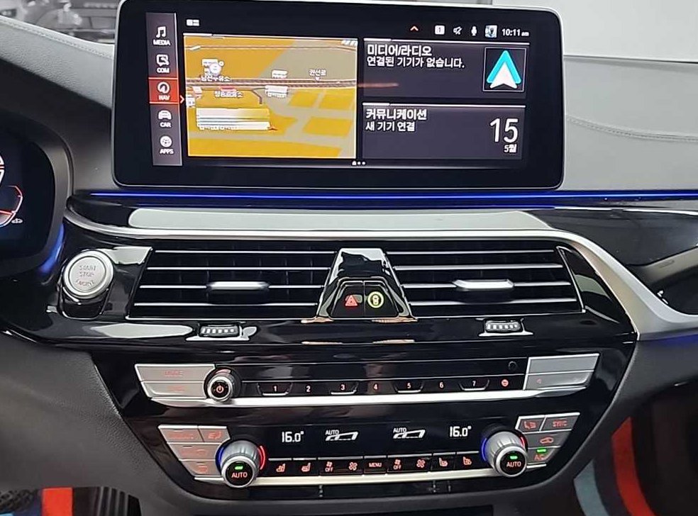 BMW 5시리즈 523d M 스포츠 사진 10