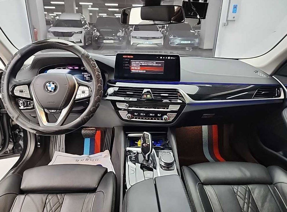 BMW 5시리즈 523d M 스포츠 사진 7