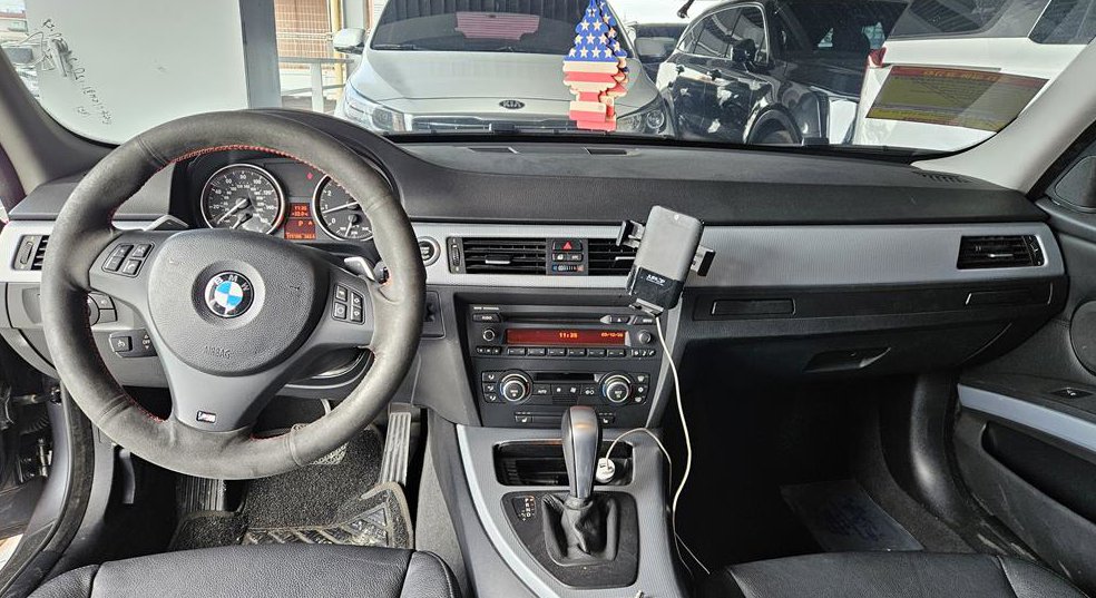 BMW 3시리즈 335i 세단 스포츠 사진 5