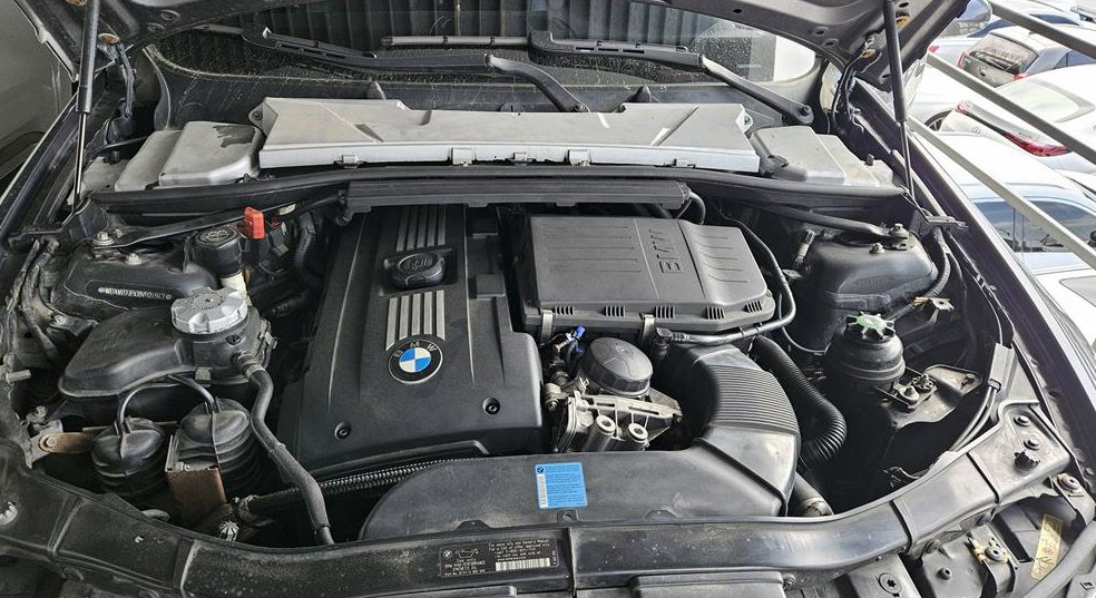 BMW 3시리즈 335i 세단 스포츠 사진 6