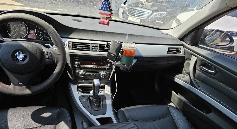 BMW 3시리즈 335i 세단 스포츠 사진 8