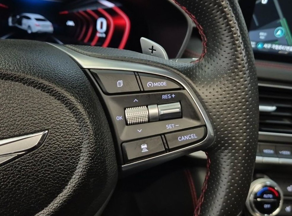 제네시스 G70 2.0T AWD 사진 16