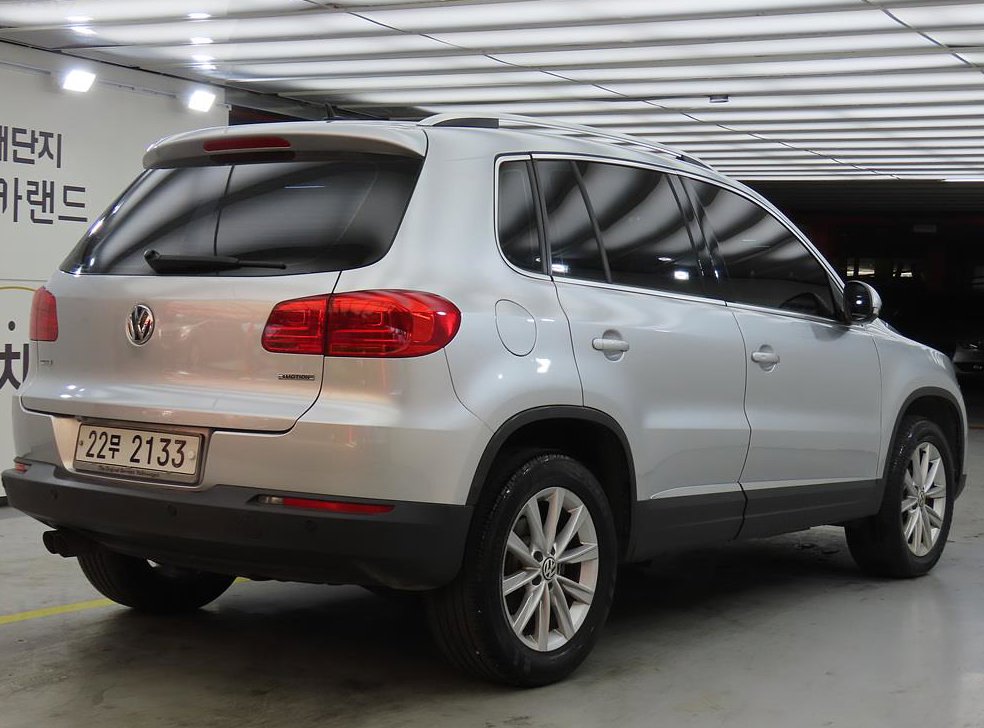 폭스바겐 티구안 2.0 TDI 컴포트 사진 3