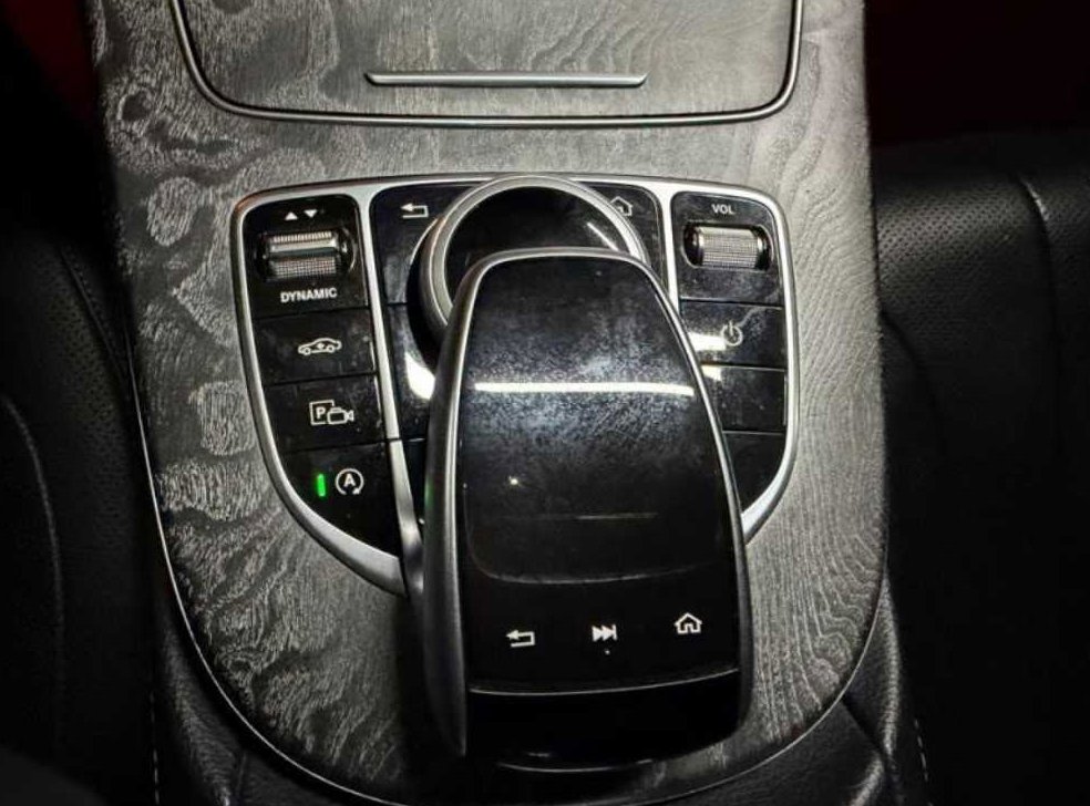 벤츠 CLS 클래스 CLS 400d 4MATIC 사진 14