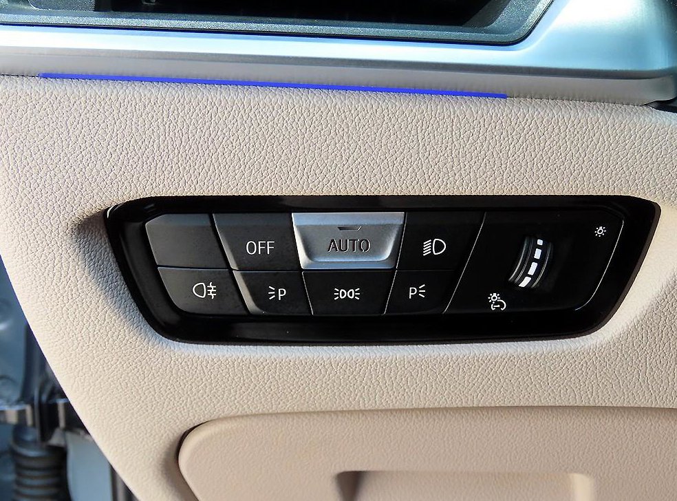 BMW 3시리즈 M340i 사진 13