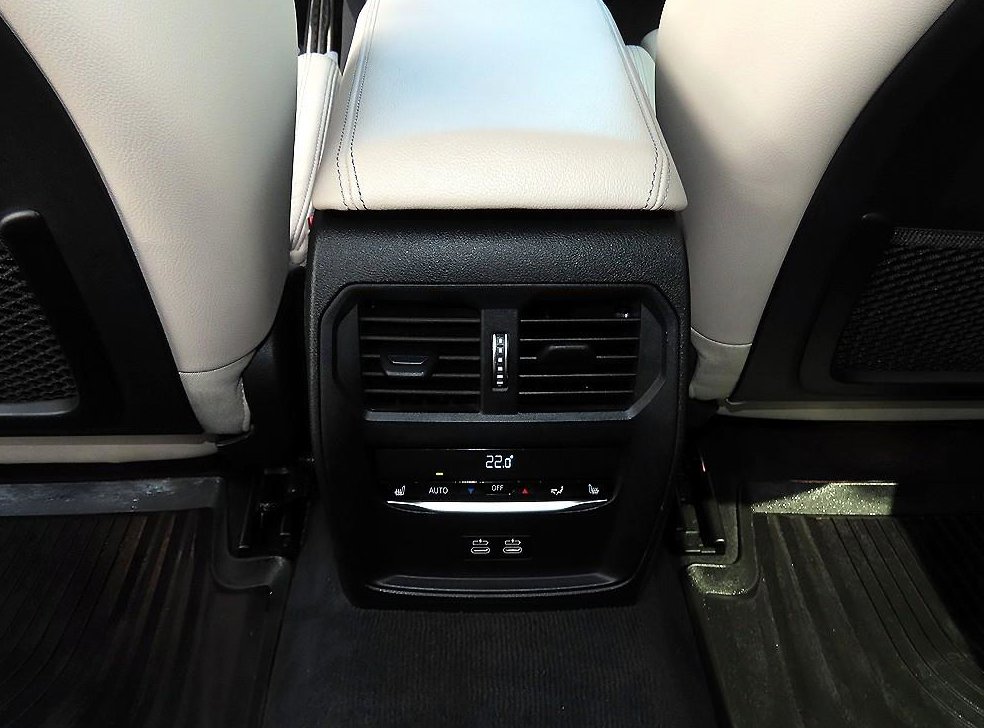 BMW 3시리즈 M340i 사진 16