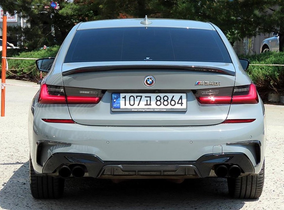 BMW 3시리즈 M340i 사진 4