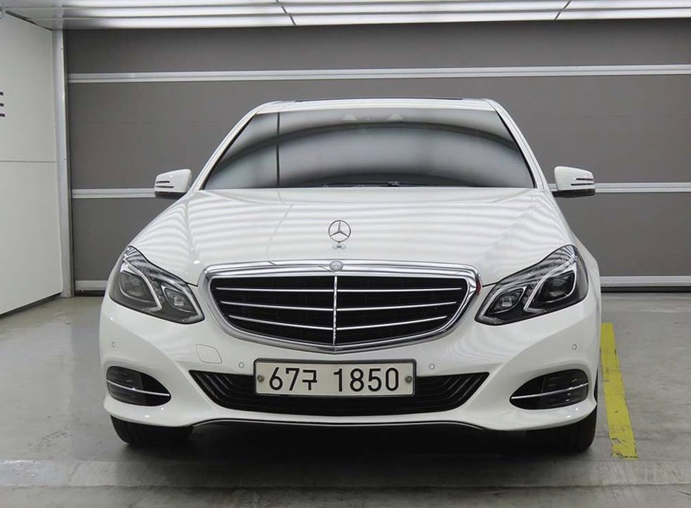 벤츠 E 클래스 E300 엘레강스 사진 2