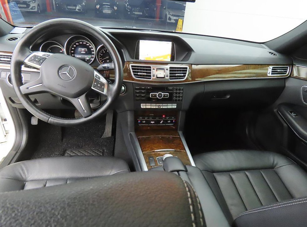 벤츠 E 클래스 E300 엘레강스 사진 7