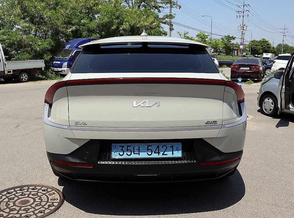기아 EV6 롱레인지 AWD 사진 3