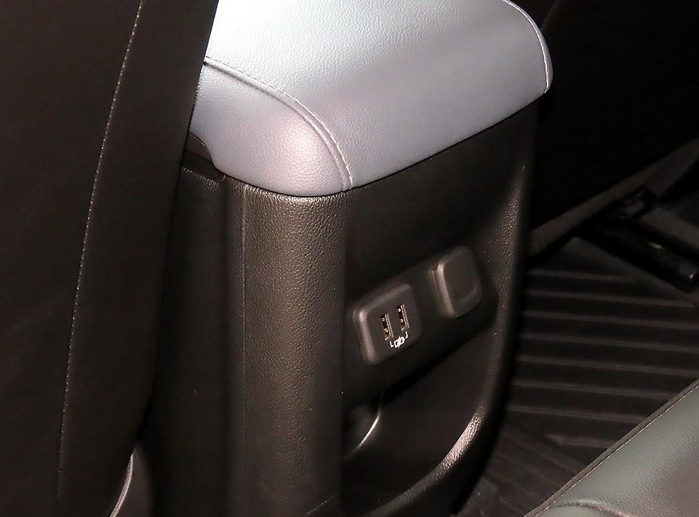 쉐보레 콜로라도 3.6 Z71-X 미드나잇 4WD 사진 17