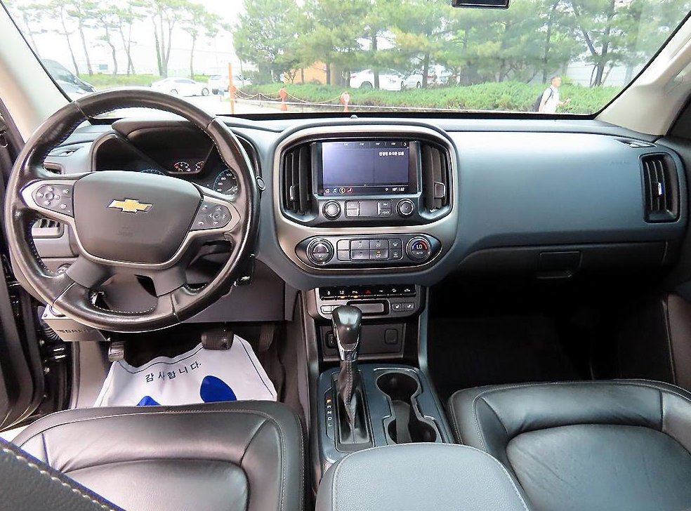 쉐보레 콜로라도 3.6 Z71-X 미드나잇 4WD 사진 7
