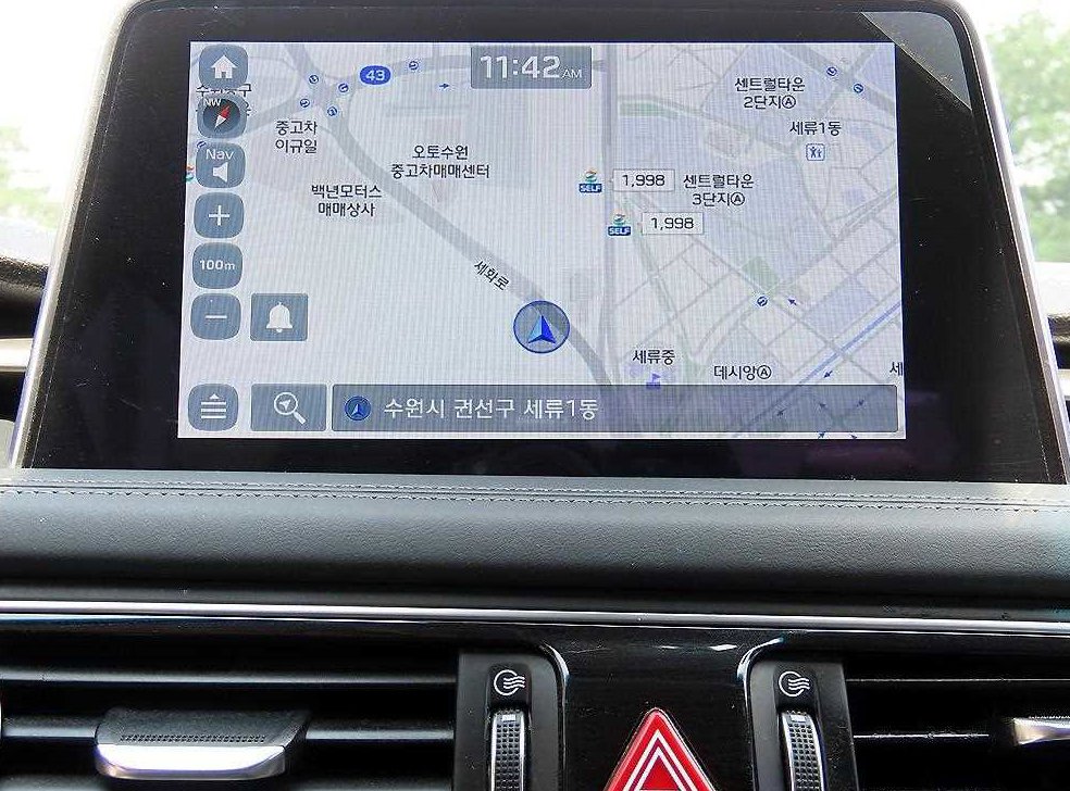 제네시스 G70 2.0T AWD 사진 15