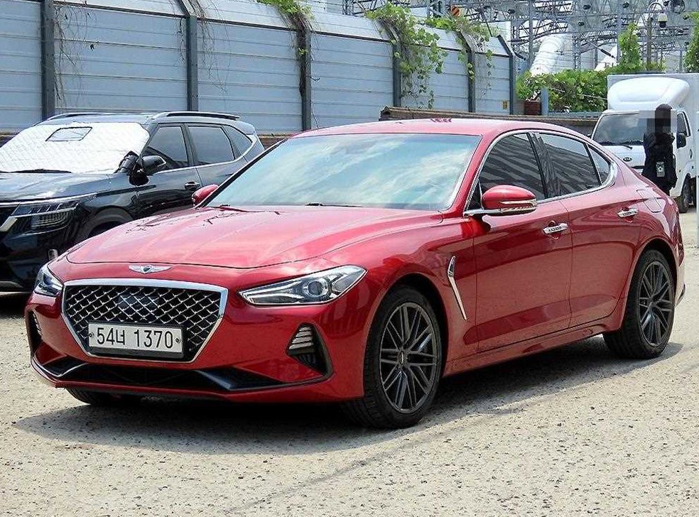 제네시스 G70 2.0T AWD 사진 2