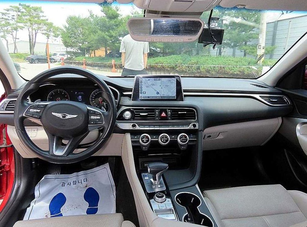 제네시스 G70 2.0T AWD 사진 7