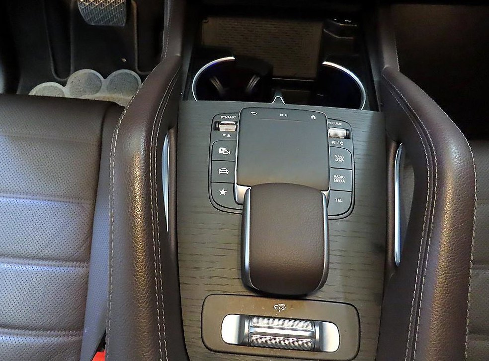 벤츠 GLE 클래스 GLE 450 4MATIC 사진 12