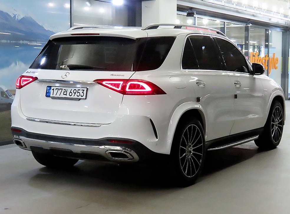 벤츠 GLE 클래스 GLE 450 4MATIC 사진 4