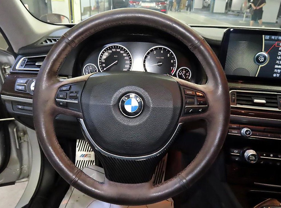 BMW 7시리즈 740 사진 8