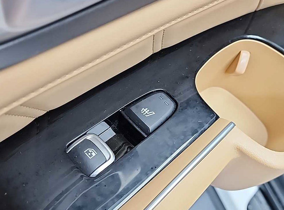 기아 쏘렌토 HEV 1.6 2WD 노블레스 사진 13