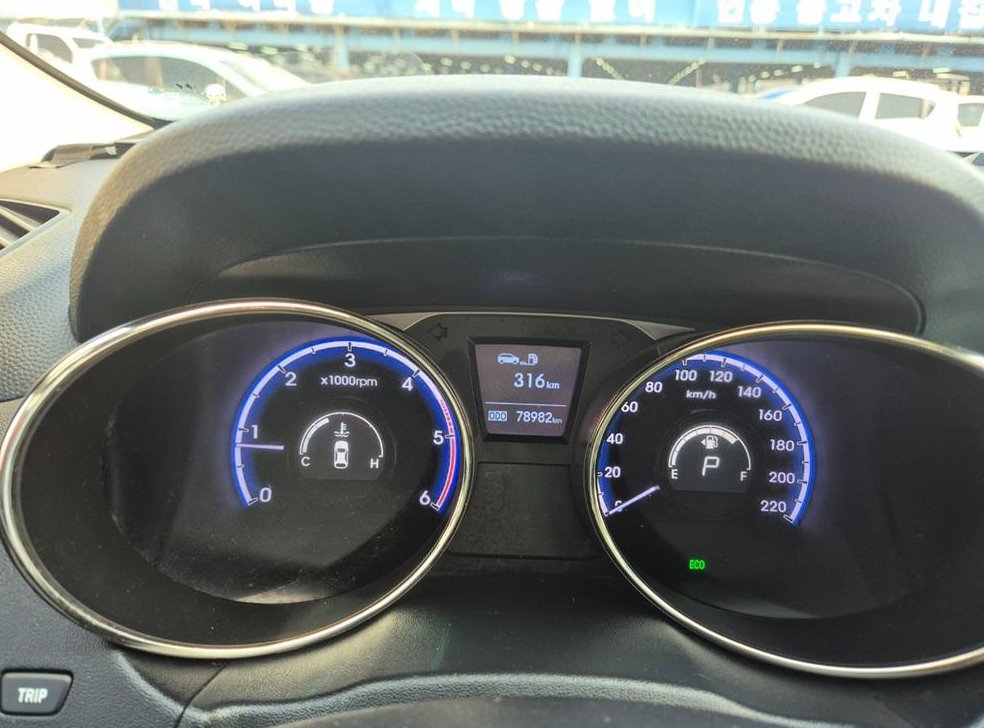 현대 투싼 2WD VGT LX20 사진 12