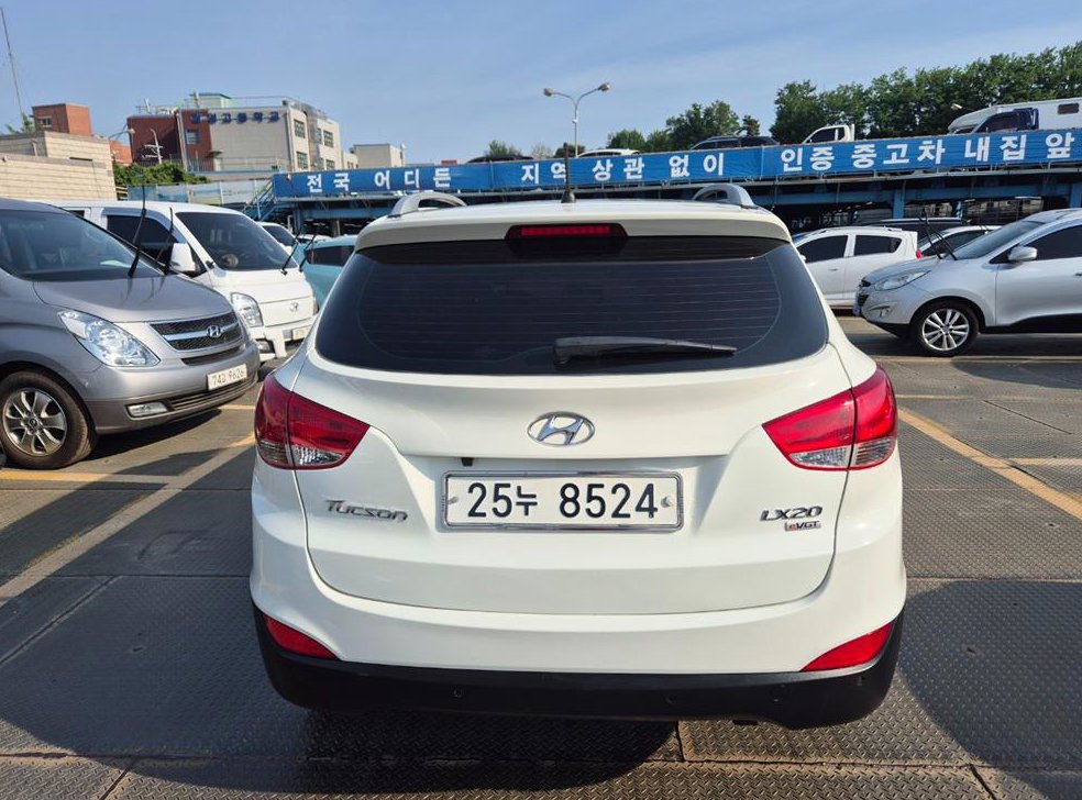 현대 투싼 2WD VGT LX20 사진 6