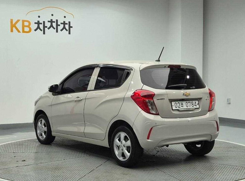 쉐보레 스파크 LT 사진 2