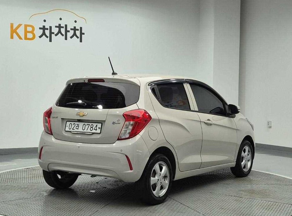 쉐보레 스파크 LT 사진 3