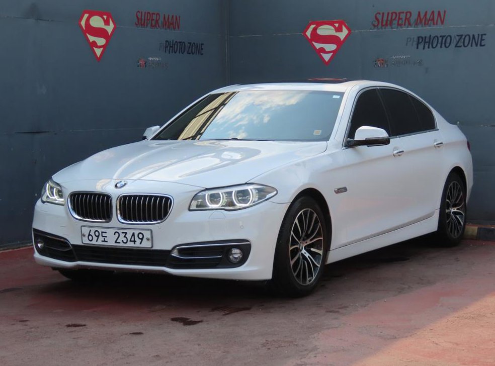 BMW 5시리즈 520d 럭셔리