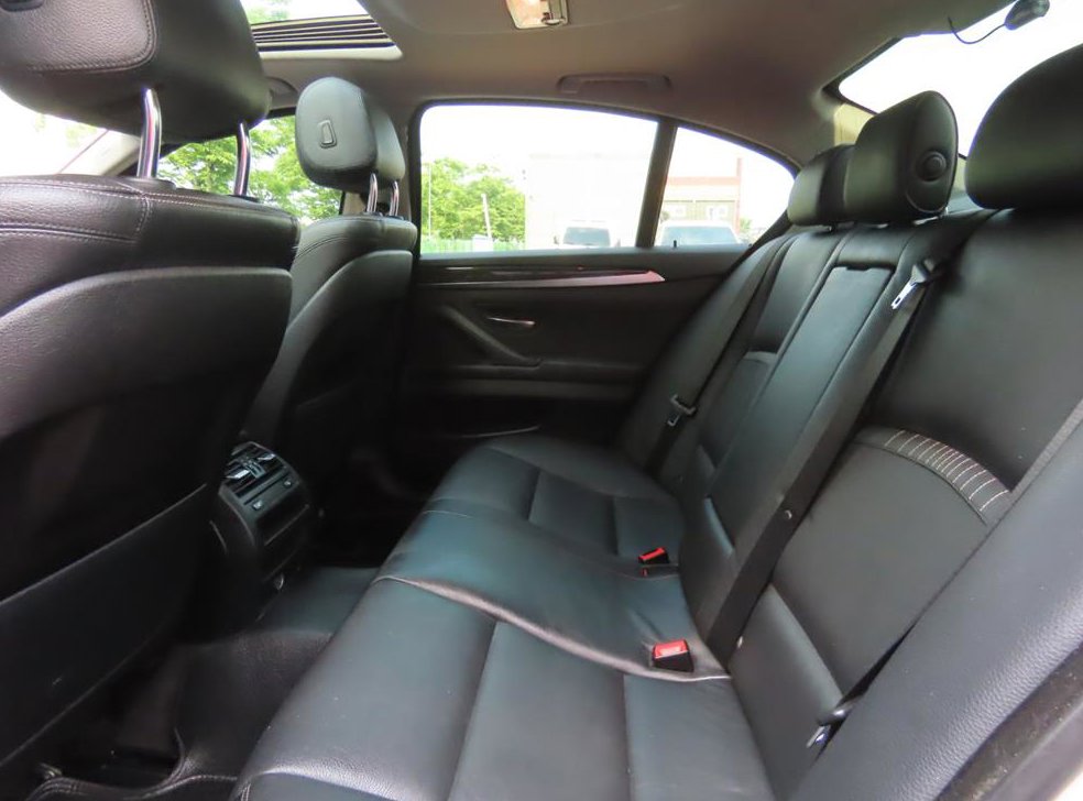 BMW 5시리즈 520d 럭셔리 사진 6