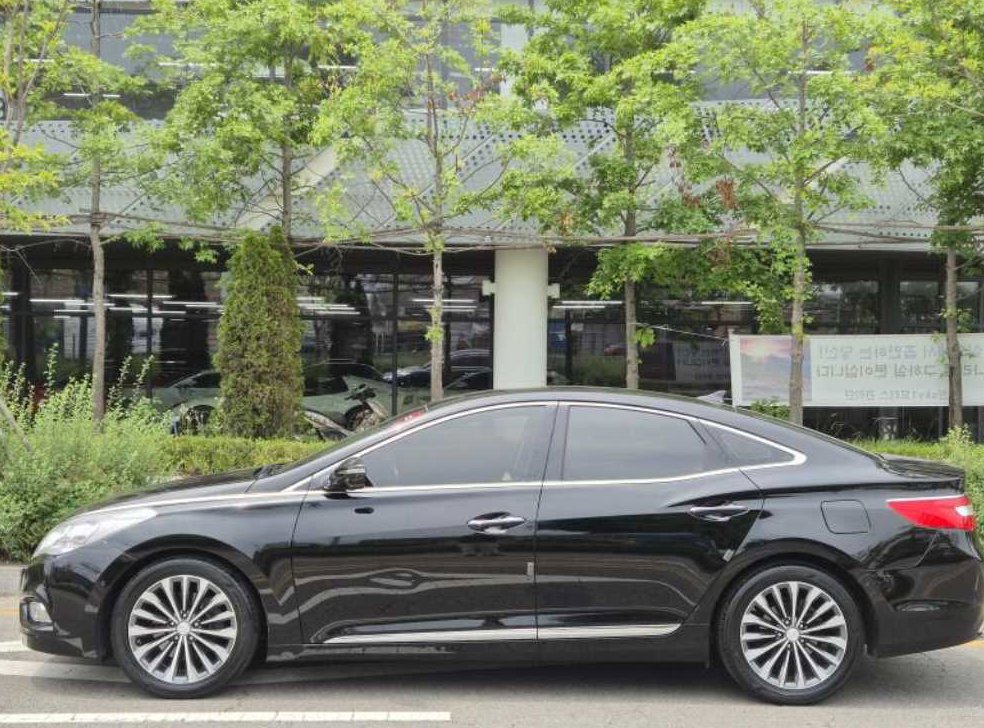 현대 그랜저 HG240 SPECIAL 사진 2