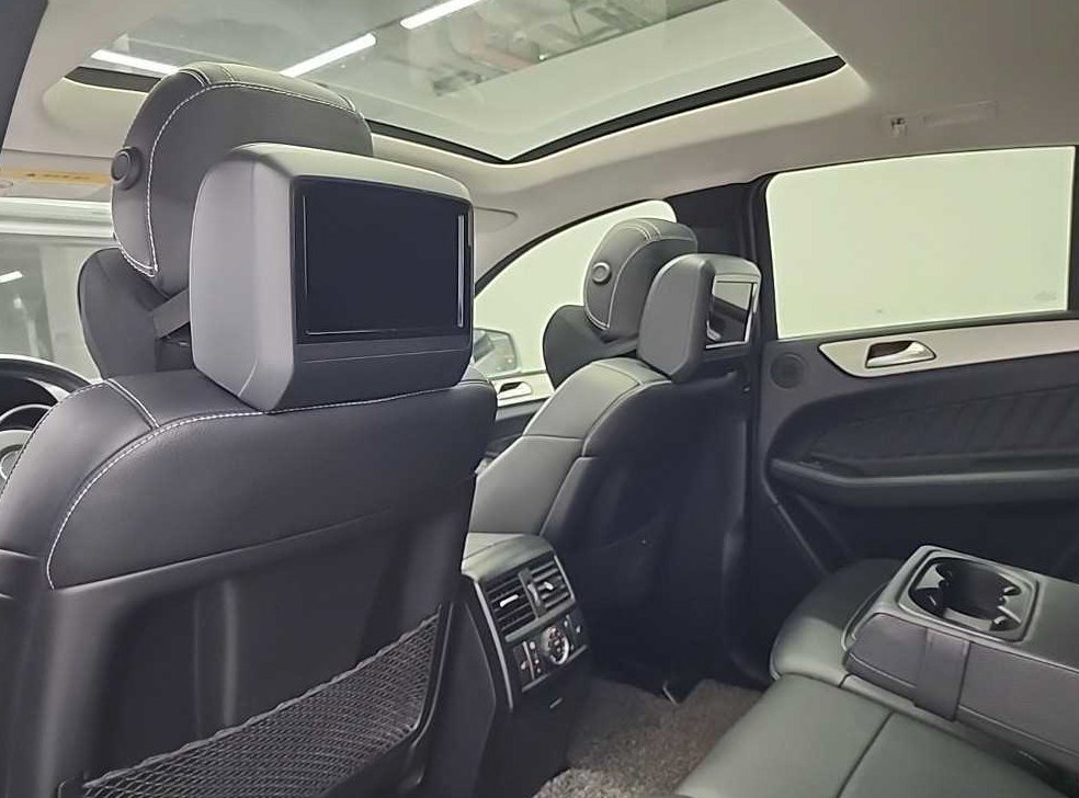 벤츠 GLE 클래스 GLE 350 d 4MATIC 쿠페 사진 14