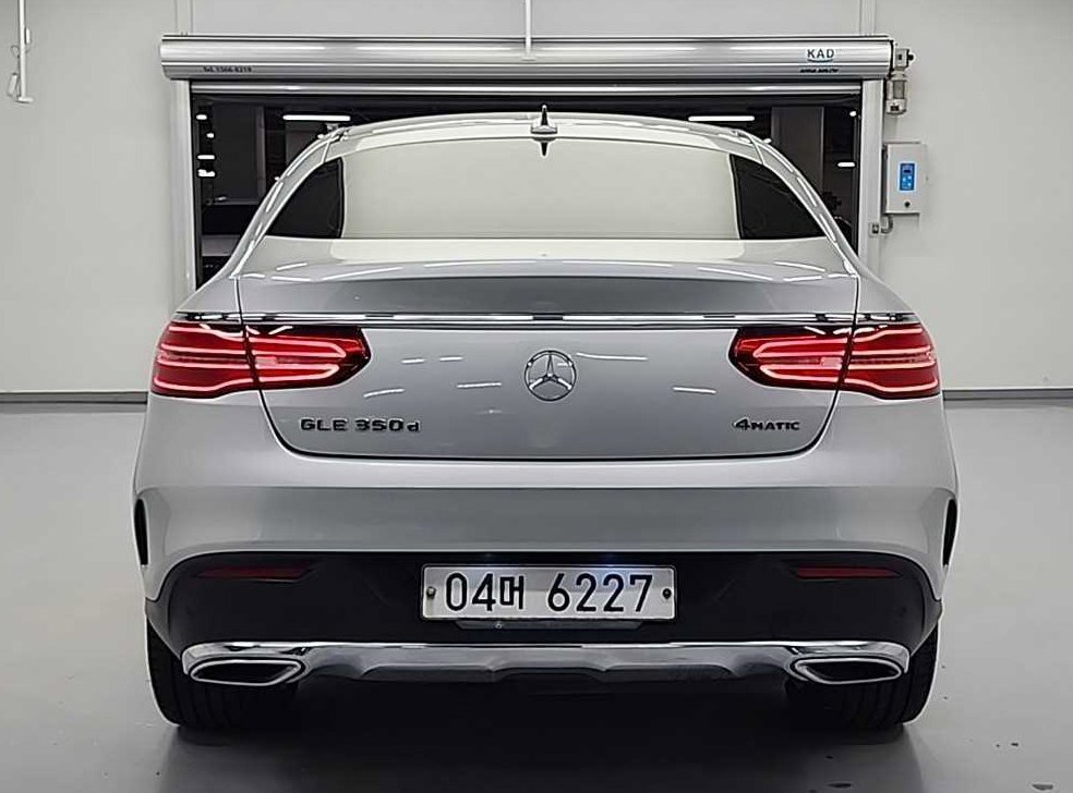 벤츠 GLE 클래스 GLE 350 d 4MATIC 쿠페 사진 3