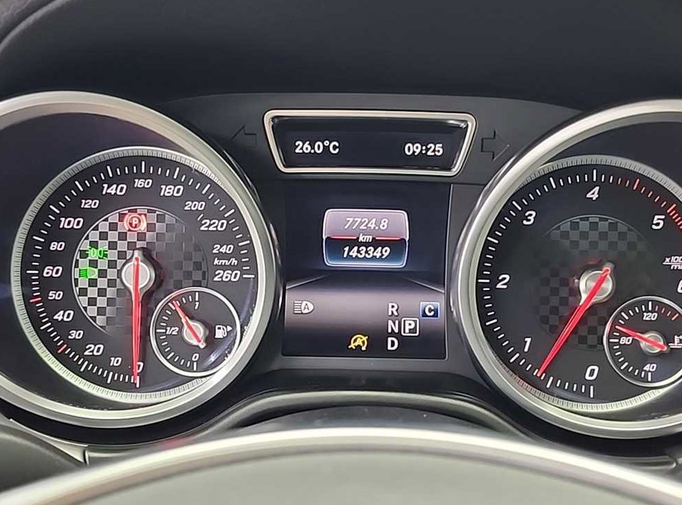 벤츠 GLE 클래스 GLE 350 d 4MATIC 쿠페 사진 6