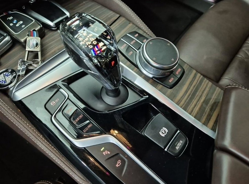 BMW 5시리즈 530i xDrive M 스포츠 플러스 사진 10