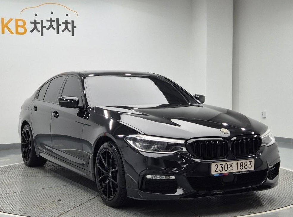 BMW 5시리즈 530i xDrive M 스포츠 플러스 사진 2