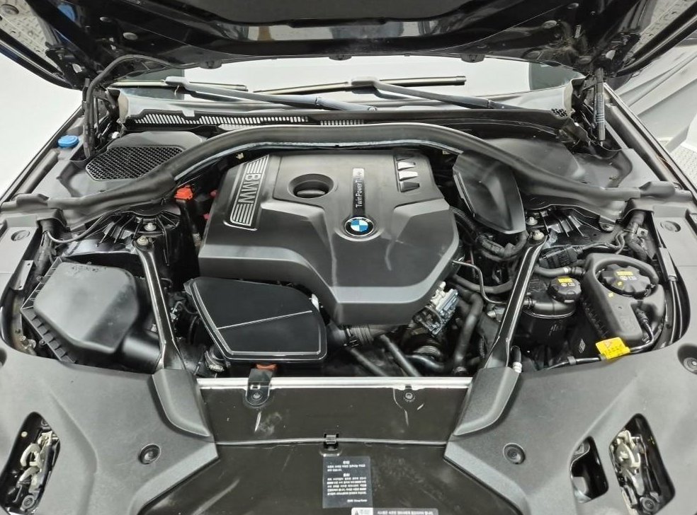 BMW 5시리즈 530i xDrive M 스포츠 플러스 사진 7