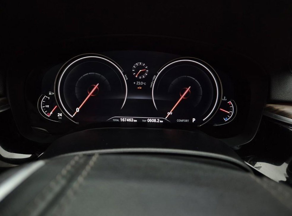 BMW 5시리즈 530i xDrive M 스포츠 플러스 사진 8