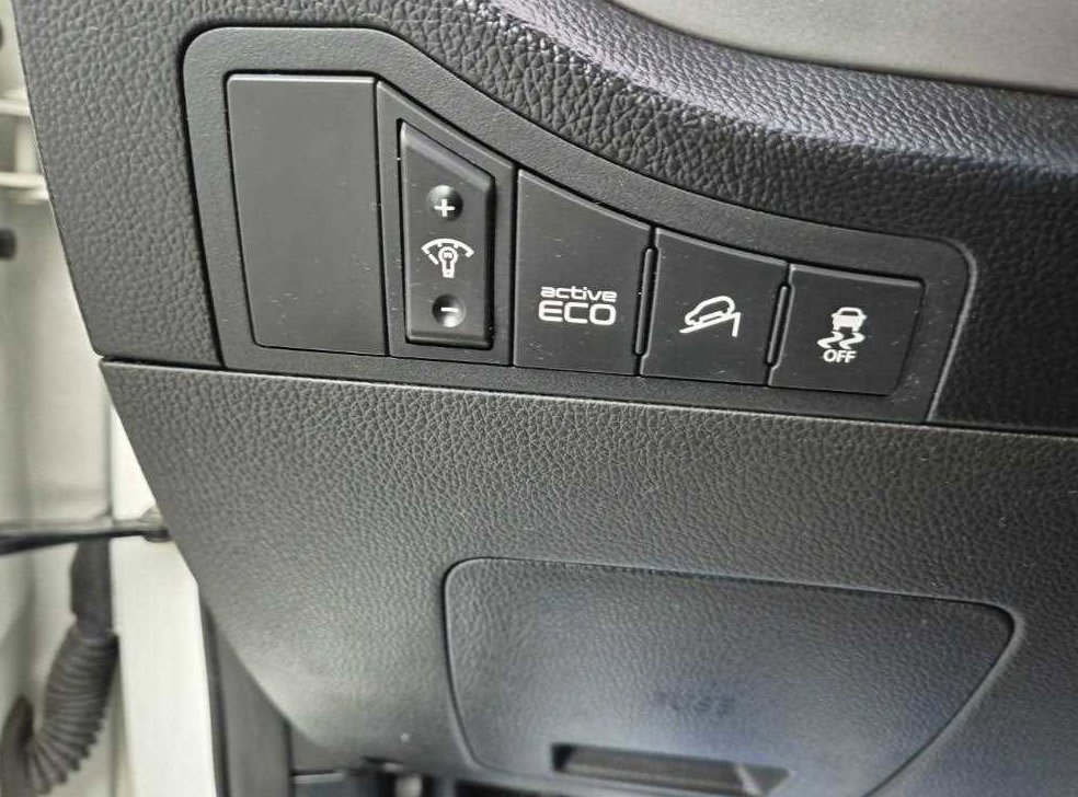 기아 스포티지 디젤 2WD 트렌디 사진 17