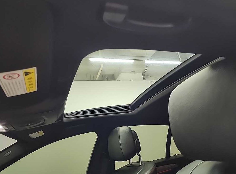 BMW 5시리즈 520d 사진 14