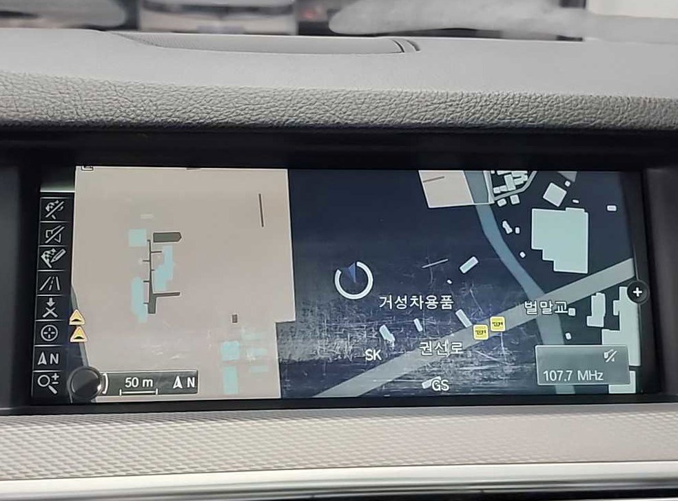 BMW 5시리즈 520d 사진 15